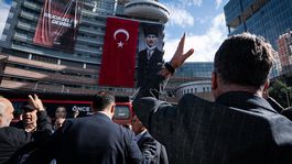 Ankara Valiliği: Emniyete CHP Genel Merkezinin boşaltılması için talimat verildi