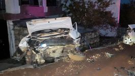 Otomobil park halindeki araca çarptı: 4 yaralı
