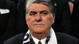 Beşiktaştan teknik direktör açıklaması