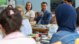 Tunceli Valisi Şefik Aygölden öğrencilere bayram sürprizi