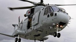 İngiliz Kraliyet Donanmasına ait helikopter düştü
