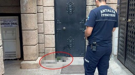 Cami kapısında namaza gelen cemaati şoke eden manzara