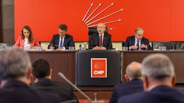 Kılıçdaroğlu geri adım atmadı! PM istifaların gölgesinde toplandı