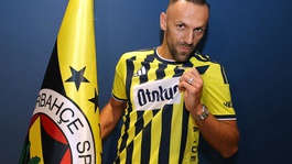 Herkes tatildeyken o durmuyor! Vedat Muriqi, çalışmalara başladı