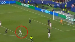 Arda Gülere eleştiri yağdı! Kaçırdığı pozisyon sonrası yorumlar peş peşe geldi
