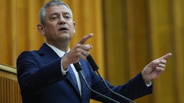"CHP fiilen kapanmıştır" diyen Özel yeni parti sinyali verdi