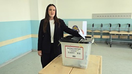 Kosovadaki genel seçimlerde Başbakan Kurtinin partisi yüzde 47,13 oyla birinci oldu