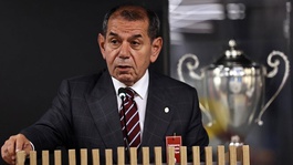 Galatasarayda tarihi karar: Salonda alkış koptu