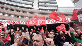 Ankara kulislerini karıştıran sözler: CHPden 86 vekil ile 74 il başkanı bize katılacak