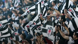Beşiktaşta yaprak dökümü! Bir günde 6 oyuncu gitti