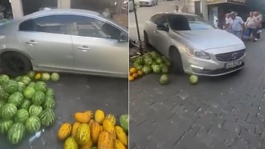 Lüks araç pazarcının emeğini ezdi geçti