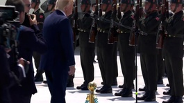 Trump, askerleri Türkçe selamladı