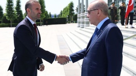 NATO sonrası diplomasi trafiği: Cumhurbaşkanı Erdoğan, Karadağ başbakanını kabul etti