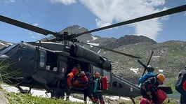 3 bin 711 metrede Verçenik Dağında yaralı dağcıyı kurtarma operasyonu