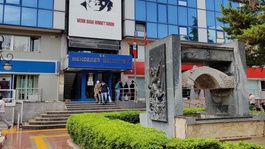 Firari Menderes Belediye Başkan Yardımcısı Rüzgar Sönmez saklandığı evde yakalandı