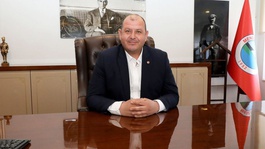 Menderes Belediye Başkanı İlkay Çiçek, kesin ihraç talebiyle disipline sevk edildi