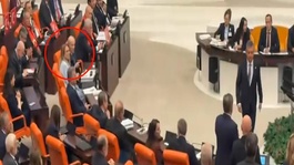 TBMM’de "Terörsüz Türkiye" için büyük uzlaşı: Bahçeli, Özgür Özel’in konuşmasını alkışladı