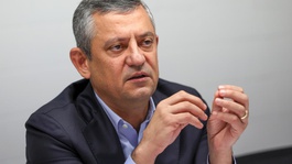 Özgür Özel sessizliğini bozdu: Çerçeve yasaya neden evet dediğini açıkladı
