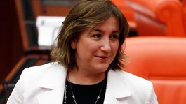 AK Partinin acı günü: Eski milletvekili Azize Sibel Gönül vefat etti...Cumhurbaşkanı Erdoğandan taziye mesajı