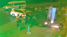 Dur ihtarına uymadı, ortalığı savaş alanına çevirdi: Alkollü sürücü 4 aracı biçti