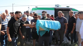 Özel hastanede ihmal iddiası! Anne ile bebeği yan yana toprağa verildi