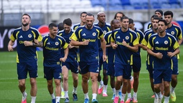 Fenerbahçe için 2 milyarlık gece! Lyonu elerse kasa dolacak