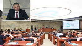 Balıkesirde CHPden kopan isimler Başkan Akını eleştirince AK Partinin diline düştü