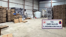 İzmirde 5 bin 100 litre etil alkol ele geçirildi, 2 şüpheli gözaltına alındı