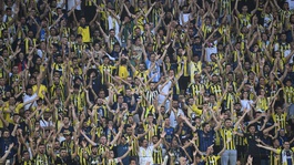 Fenerbahçe taraftarından yıldız isme tepki