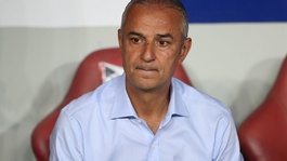 Saha zeminini eleştiren İsmail Kartalın hedefinde hakemler var
