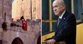 Bahçeli’den kalesine bayrak asılan Halep’le ilgili çok konuşulacak çıkış