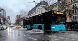 İstanbul’da Özel Halk Otobüsleri kontak kapattı