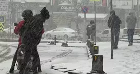 İstanbul’da 4 ilçe beyaza büründü