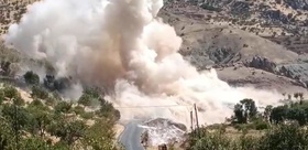 Siirt-Pervari yolunda kontrollü patlatma kamerada