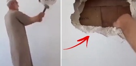 Esad rejiminden sakladığı kütüphanesine 15 yıl sonra kavuştu