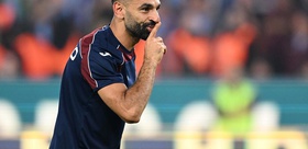 Salah, Uğurcan Çakır’ı 85 metre deparla avladı
