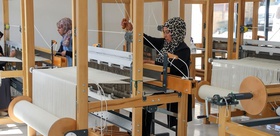 Hadim’de dokuma tezgahları 15 kadınla yeniden çalışıyor Kenevir ipi seccadeye dönüşüyor