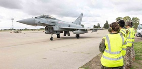 Türk uzmanlar Coningsby’de: Eurofighter Typhoon’un bakım altyapısı yerinde incelendi