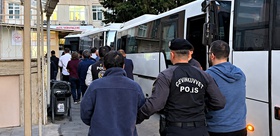 Çağrı merkezi operasyonunda gözaltına alınan 191 şüpheli sağlık kontrolünden geçti