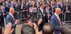 Erdoğan New York’ta bariyerleri kaldırttı, vatandaşlarla sohbet etti