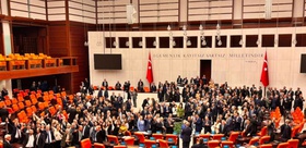 Doç. Dr. Selçuk Özdağ’ın dikkat çeken Meclis karnesi Rakamlar tek tek ortaya çıktı