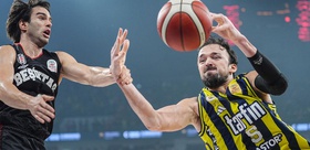 Beşiktaş’ı mağlup eden Fenerbahçe, Cumhurbaşkanlığı Kupası’nda şampiyon