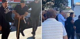 Yaşlı kadını eşi satırla öldürdü Sabaha kadar başında beklemiş
