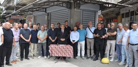 Kuyumcuyu basan silahlı soyguncuyu çevre esnafı yakaladı Salihli’de kepenkler indi