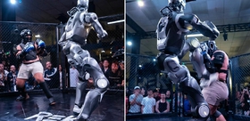 Terminatör dövüşü gerçek oldu: İnsansı robot ringe çıktı, insan rakibini yere serdi