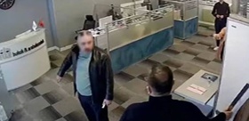 Avukatın boğazına bıçak dayadı 7 yıl 1 ay hapisle serbest bırakıldı