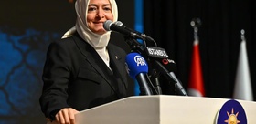 Fon krizinde Fatma Betül Sayan Kaya iddiası “Hemen istifa etmeli“