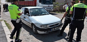Kırıkkale’de sürücü adayının aracına 14 yaşındaki çocuğun kullandığı otomobil çarptı: 4 yaralı