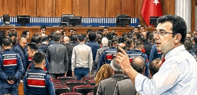Casusluk davasında üçüncü duruşma: İmamoğlu ve Yanardağ’ın tutukluğuna devam kararı verildi