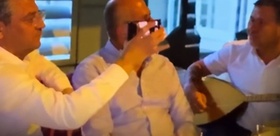 Uyuşturucu ve fuhuş soruşturmasında tutuklanan Atilla Yıldırım’ın telefonundan Özgür Özel ile alem yaptığı görüntüler çıktı